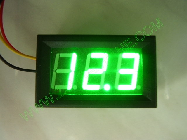 LED сегментен волтметър с панел с 3 жици
